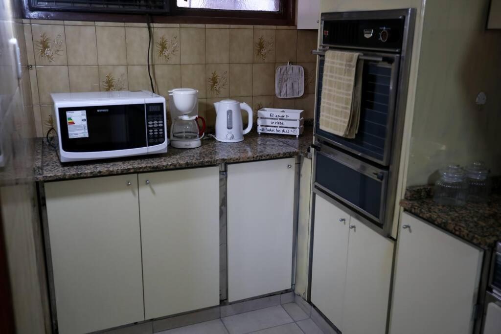 Encanto Mendocino: Espaciosa Casa En Juan B Justo Apartment Mendoza
